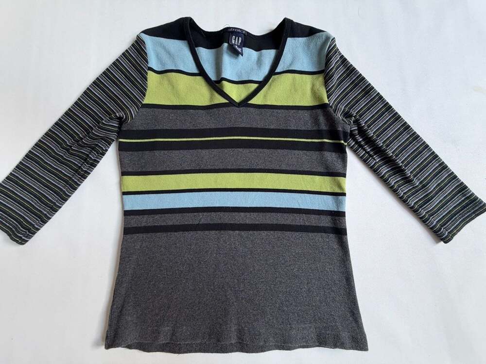 GAP Gray Striped V-Neck Long Sleeve Top M